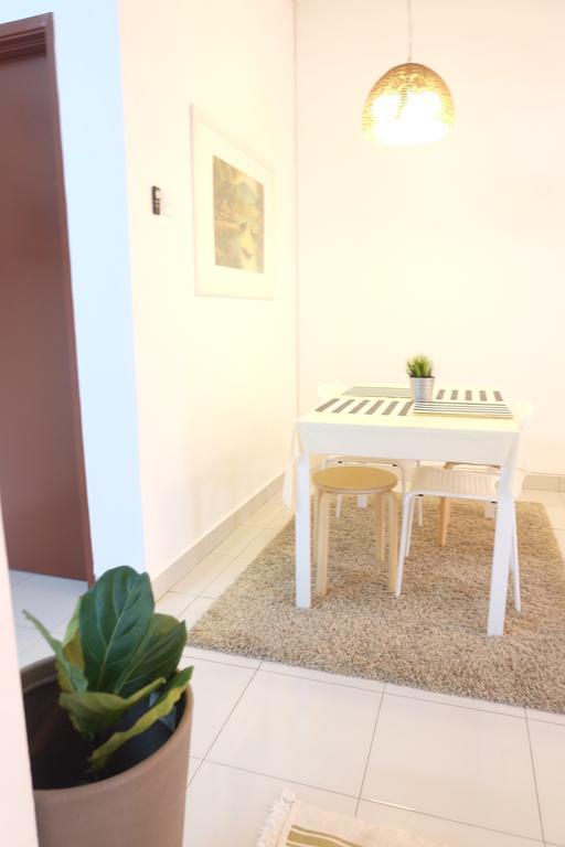Home Sweet Home Semenyih Bagian luar foto